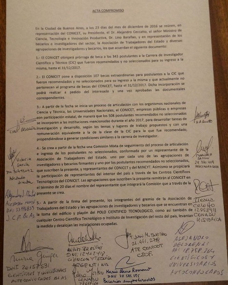 Acta acuerdo firmada entre los trabajadores y Barañao.