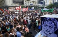 La combatividad social como salida a un gobierno que destruye el trabajo argentino para beneficiar a la usura internacional