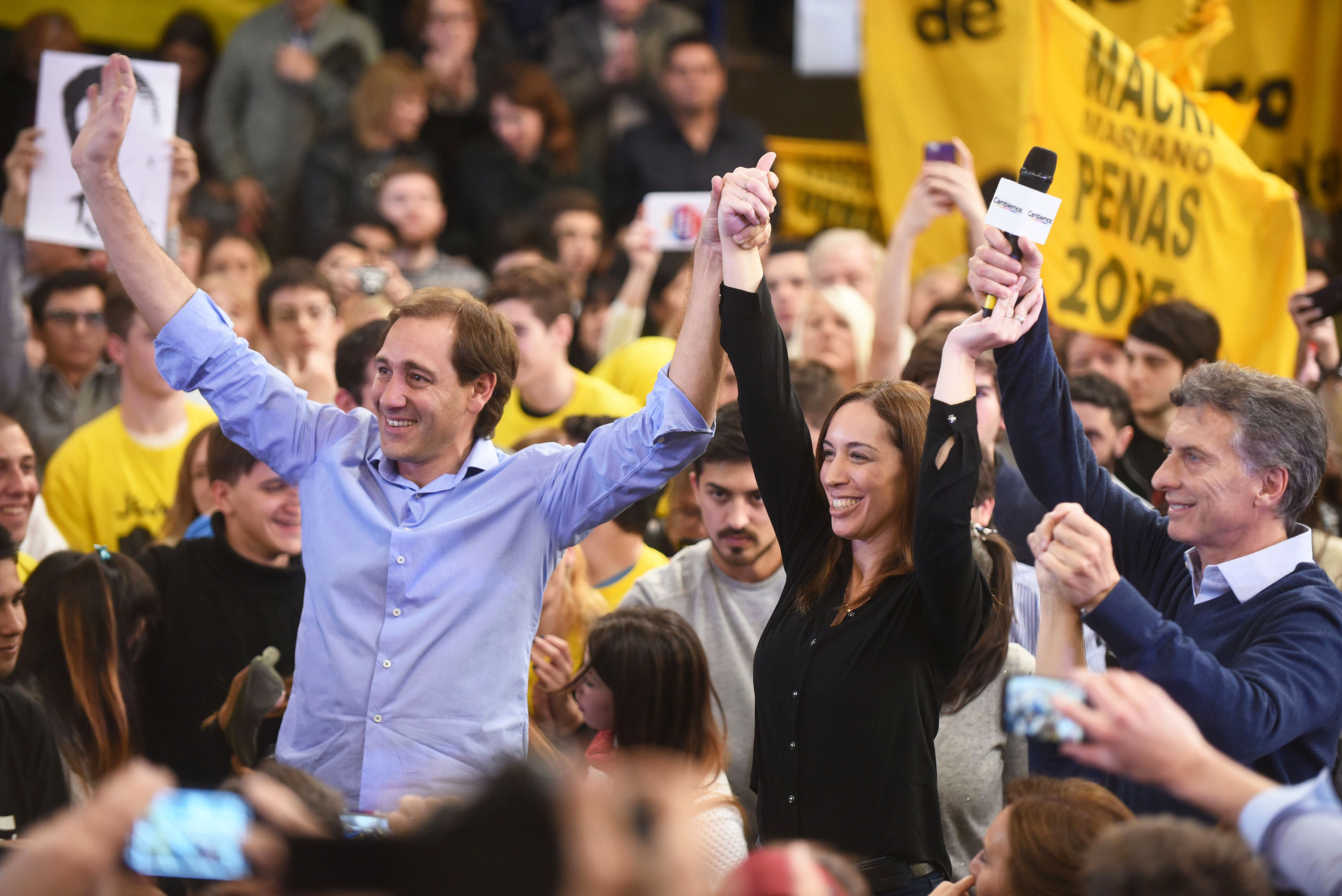 El intendente se anota en tantas que un día de estos saldrá cantando arrésteme sargento y póngame cadenas