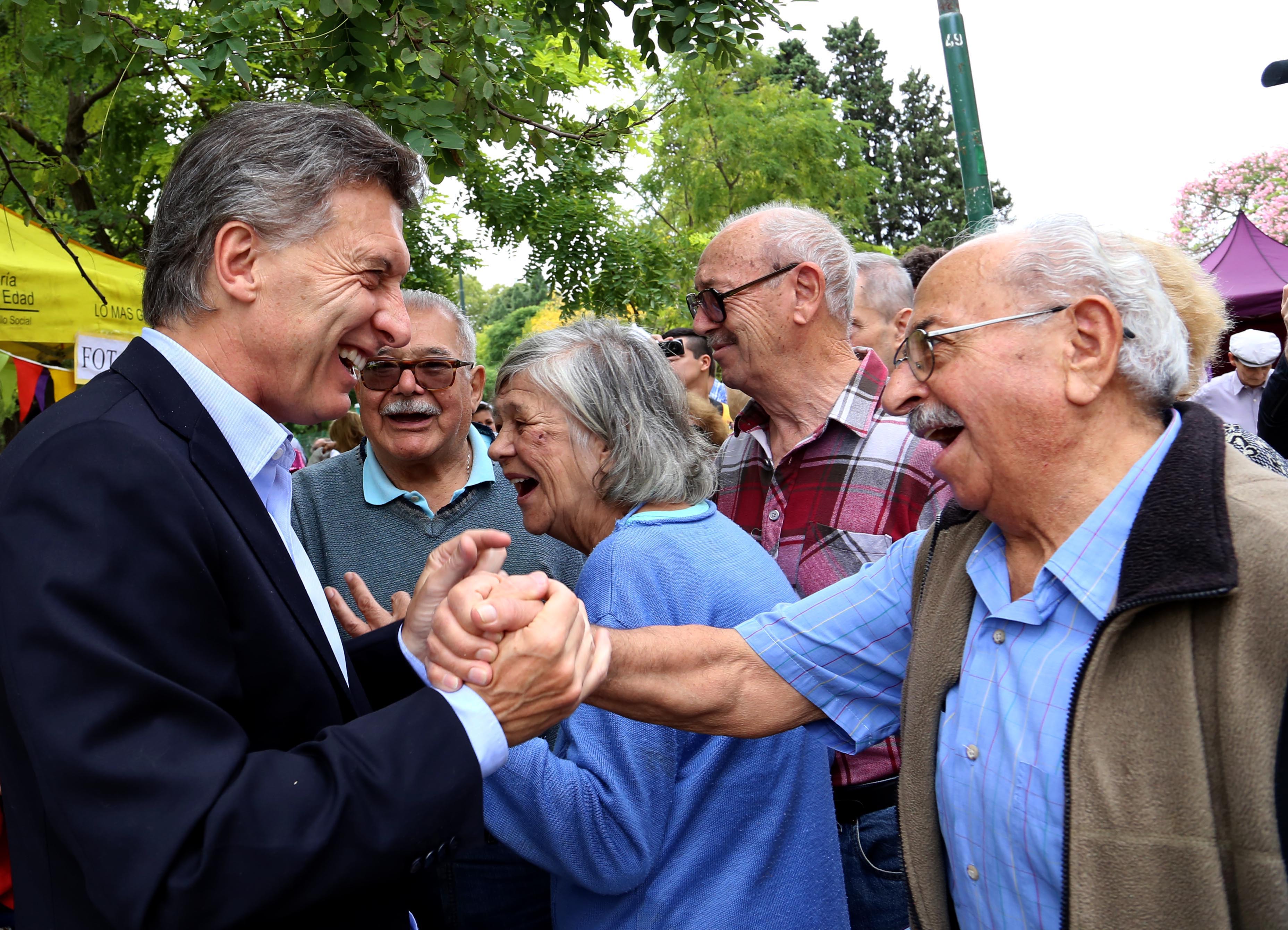 Ni los adultos mayores se salvan de Macri: El Gobierno dio de baja el Programa Argenta