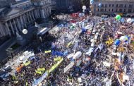 Miles de manifestantes reclamaron la emergencia social frente al Congreso