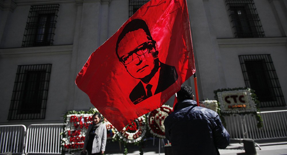 Nieto de Allende pide detener a Henry Kissinger por su responsabilidad en el golpe de Estado en Chile