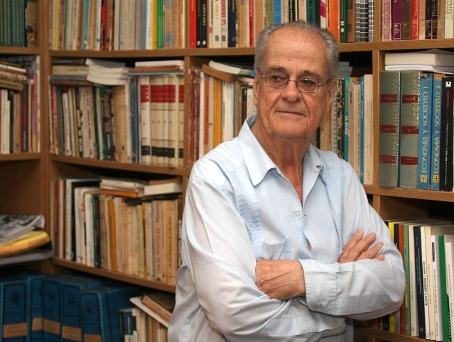 Rubén Dri recibirá en Periodismo el título Doctor Honoris Causa de la UNLP