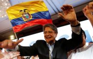 Lenín Moreno se imponía en un Ecuador expectante por resultados oficiales