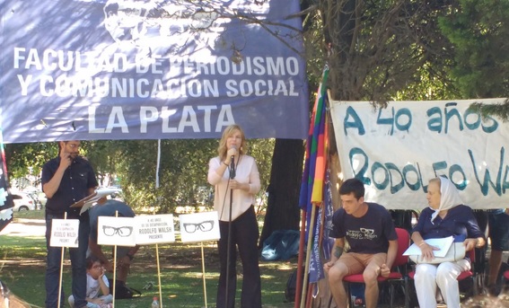 “Rodolfo Walsh nos sigue marcando el camino, el de la entrega al otro, sobre todo en estos momentos tan difíciles para nuestro pueblo”