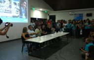 Florencia Saintout acompañó a Máximo Kirchner durante un acto universitario realizado en La Plata