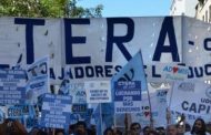 Docentes paran por 24 horas para repudiar la represión policial del macrismo