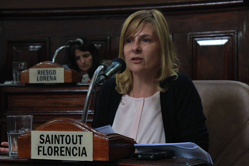 Saintout alertó que la desidia sanitaria de Garro se cobra vidas en los barrios de La Plata