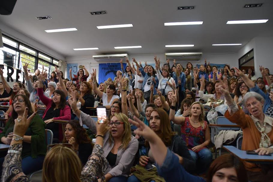 “La emancipación de las mujeres es un hecho de justicia social”, dijo Florencia Saintout