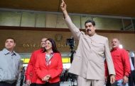 “Que el pueblo decida si quiere a los violentos y terroristas, o a la Venezuela Constituyente de la paz”, sentenció Maduro