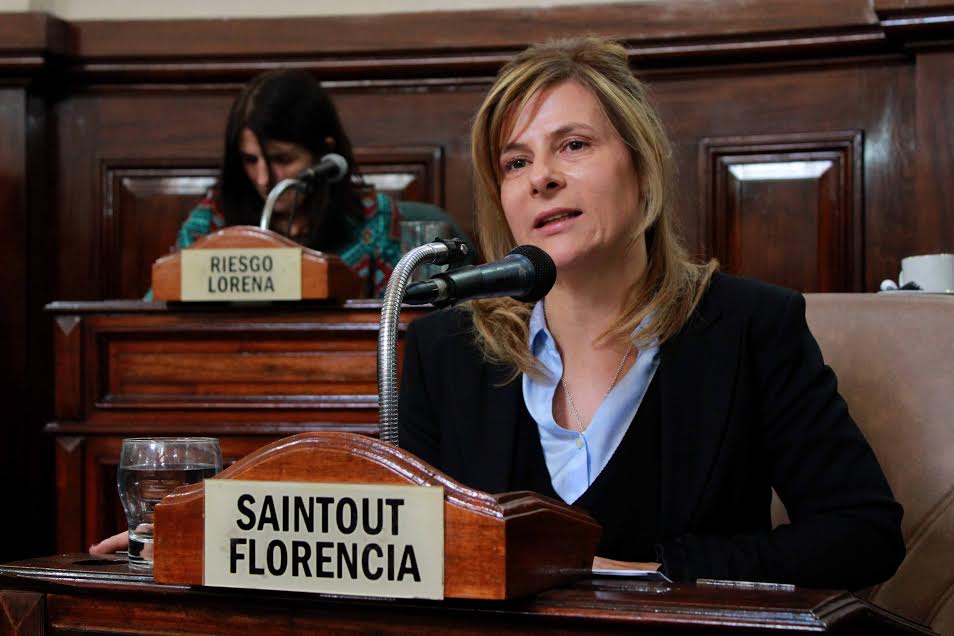 La Plata: Preocupación de Saintout por niños en estado de vulnerabilidad y violencia de género