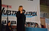 Florencia dijo de Cristina en el Club Chacarita Platense: “ella volvió a poner la política del lado del pueblo”