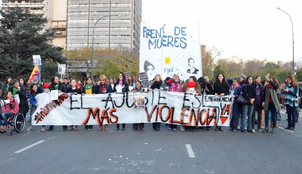 “Vivas nos queremos y también con trabajo, con acceso a la salud y a la educación, desendeudadas”, dijo Florencia Saintout