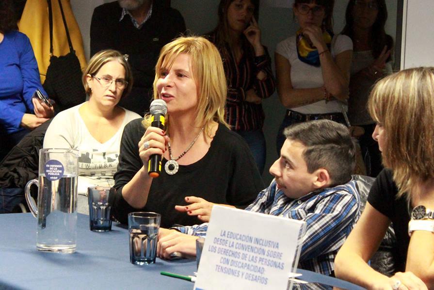 Florencia: «La unidad ciudadana es imprescindible para enfrentar al ajuste macrista y defender a los vecinos de La Plata»