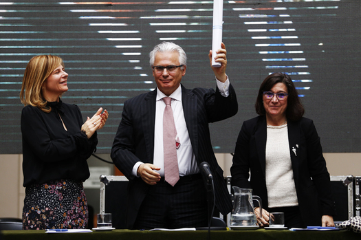 Honoris Causa: Saintout y Barletta destacaron “el coraje” de Hugo Cañón al enfrentarse a los represores y a La Nueva Provincia, diario cómplice de la dictadura