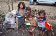 Las estadísticas de la infamia: la mitad de los niños argentinos son pobres y no satisfacen sus necesidades básicas