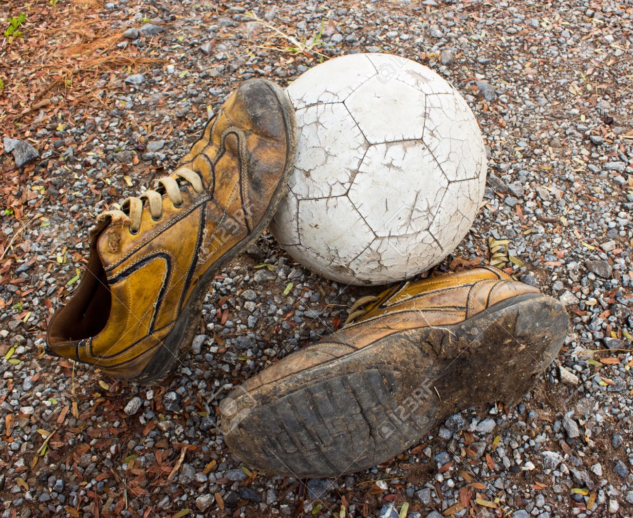 Ni goles de ayer secándose al sol: ahora poniendo estaba la gansa que el fútbol sólo será para los que tienen más