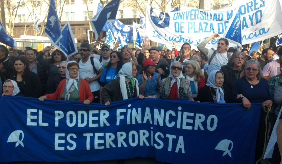 Marcha de las Madres con los operarios de PepsiCo, críticas a la CGT y reclamo de paro general