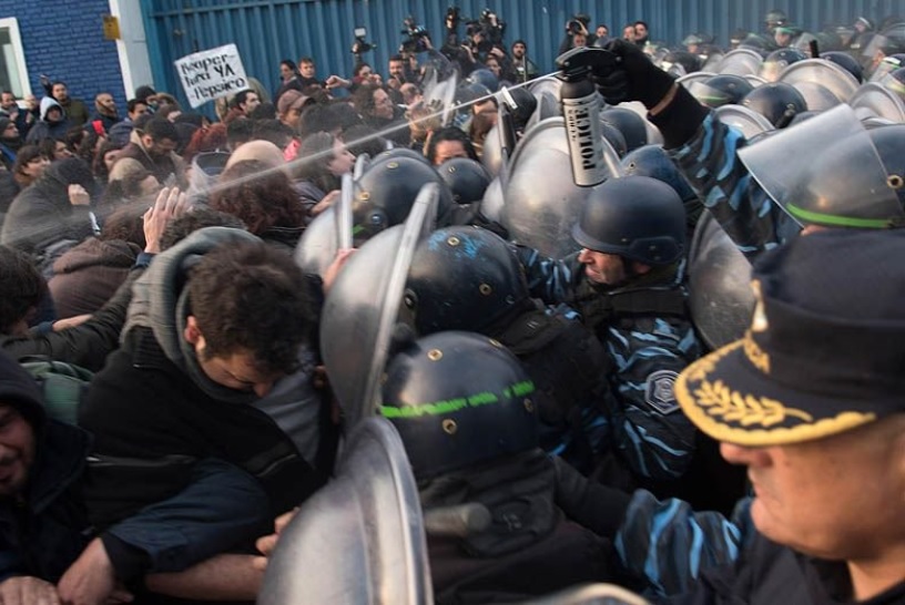 “Son fascistas y desalmados”, dijo Florencia al repudiar la brutal represión a los trabajadores de PepsiCo