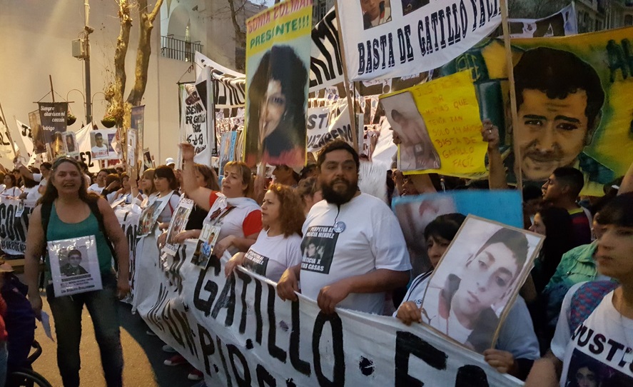 Marcha nacional contra el gatillo fácil: “Justicia para todos los pibes asesinados por la policía”