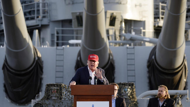 “Tenemos muchas opciones respecto a Venezuela, incluida una posible opción militar”, reconoció Trump