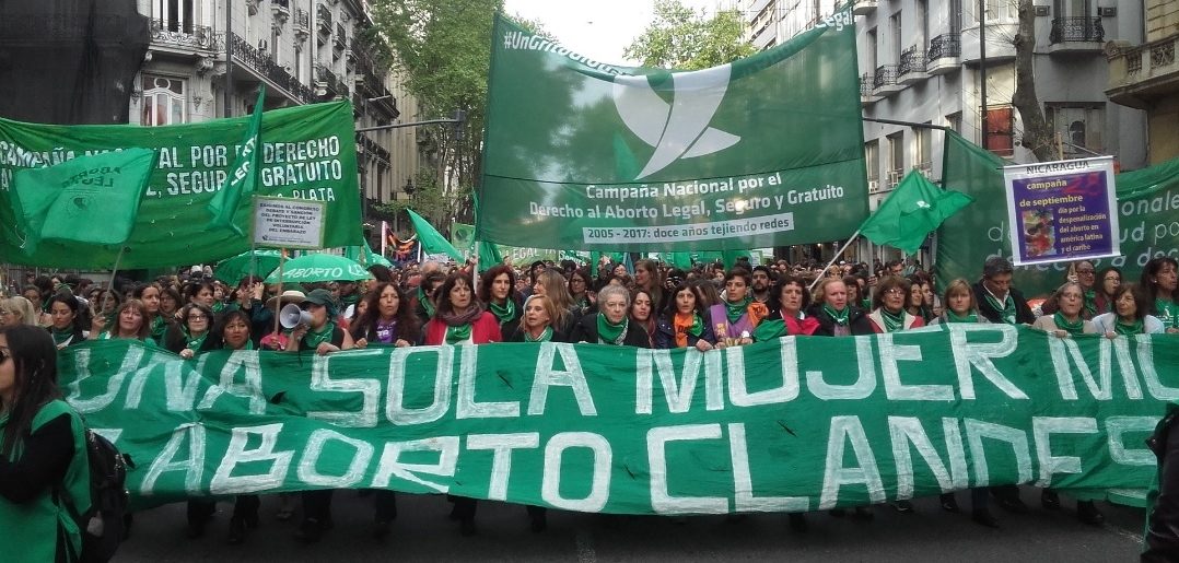 Sin libertad para las mujeres para un aborto legal, seguro y gratuito los Derechos Humanos seguirán rengos