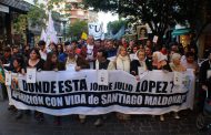 “Seguimos preguntándonos dónde está Julio López, exigiendo justicia”, dijo Florencia