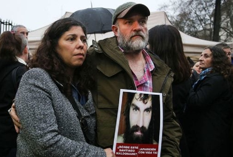 La familia de Santiago Maldonado reveló que los registros de Gendarmería “están todos adulterados” y que la fiscal “no hizo nada”