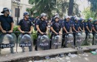 Represión en La Plata: Vidal también intentó aprobar leyes por la fuerza y fracasó