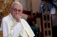 El jesuita Francisco Jalics insiste en la responsabilidad del Papa Francisco en su secuestro y torturas