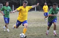 ¿Será su propia pasión por el fútbol turbio y los negocios sucios lo que termine por complicar a Mauricio Macri?