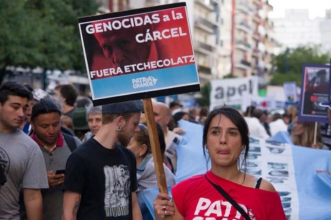 En el cielo las estrellas, en el campo las espinas y en la cárcel para siempre el genocida Miguel Osvaldo Etchecolatz