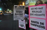 En estas Pascuas a los argentinos nos crucificaron con el bondi, el gas y las tarifas de tantos otros servicios