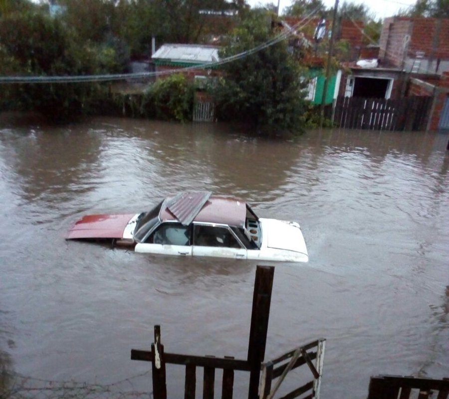 Inundación en La Plata: Saintout apuntó contra la falta de obras y el municipio reconoció que no hizo nada