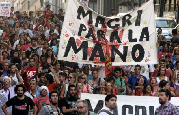 Tarifas, ley y veto: ya se llama a ruidazos y el próximo paso de Macri puede ser una bestial represión si el pueblo dice BASTA