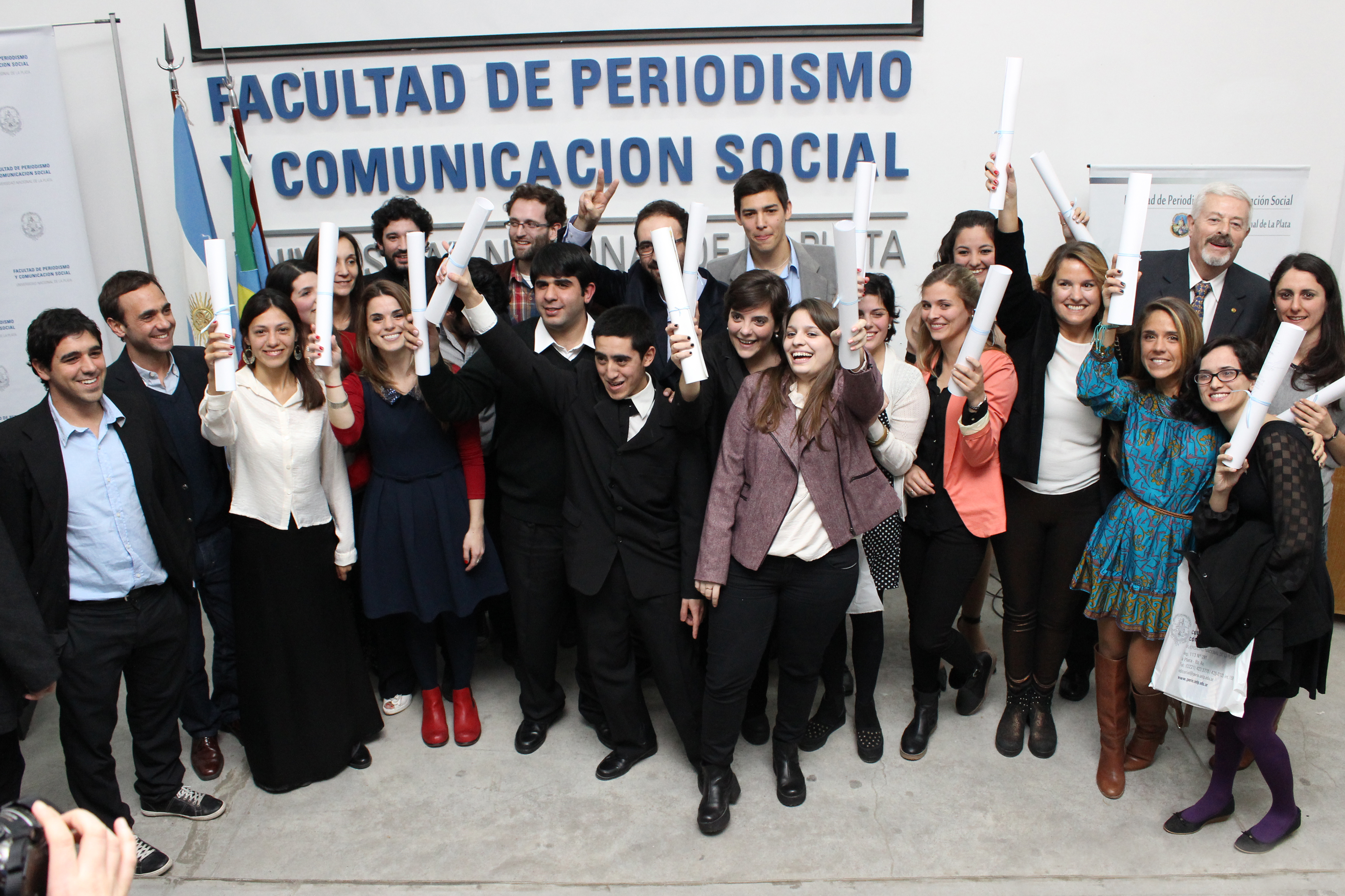 Por eso amamos a la Universidad Pública: La UNLP alcanzó una tasa de graduación récord en todo el país