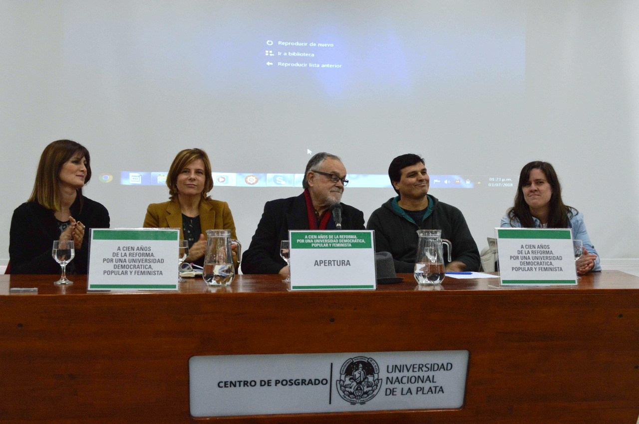 A cien años de la Reforma, Saintout se expresó a favor de una universidad democrática, popular y feminista