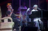 Dos gigantes de la música popular latinoamericana juntos en La Habana: Armando Manzanero y Omara Portuondo