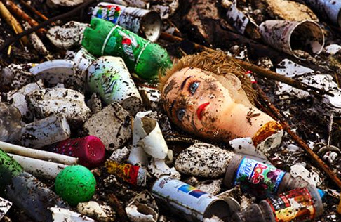 A EE.UU. la basura lo tapó, y atención que África, América Latina y Asia se contaminan con los desperdicios de los países ricos