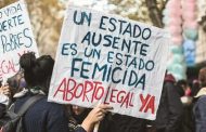 A Vidal se le alivió el alma cuando los Senadores aprobaron el aborto clandestino pero otra mujer muere en la Provincia