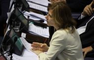 En La Plata «hay necesidad de pensar urgente otro camino», dijo Florencia Saintout