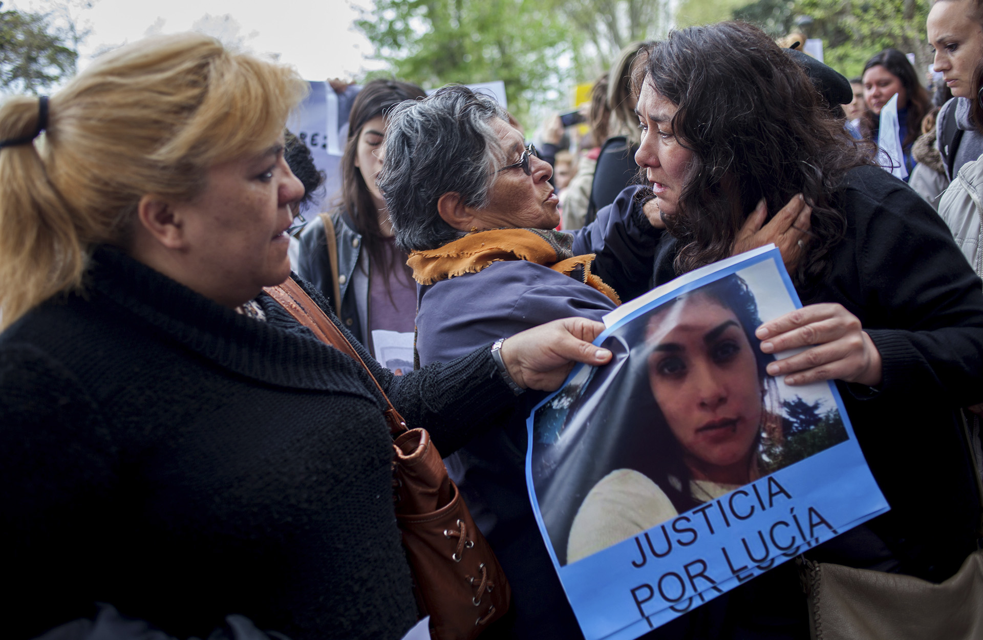 Lucía tenía 16 años, Xiomara 15. A las dos las asesinaron dos veces