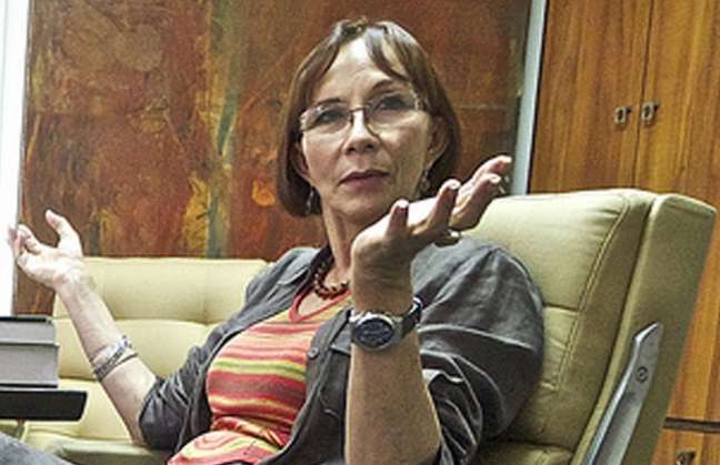 Maryclen Stelling: Además de la legalidad Maduro goza de legitimidad, que es un proceso de atribución social