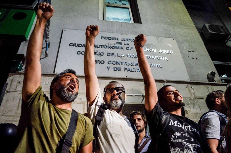 Periodismo de la UNLP repudió la agresión sufrida por los manifestantes y los periodistas en el “Cuadernazo”