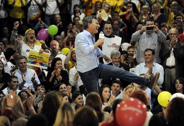 Según la Universidad de San Andrés, no la oposición, el 80 por ciento de los argentinos está harto de vivir como vive