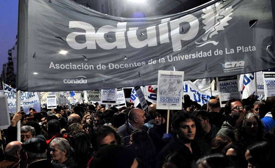 Los trabajadores seguirán en las calles para frenar los despidos y el hambre en la provincia de Vidal