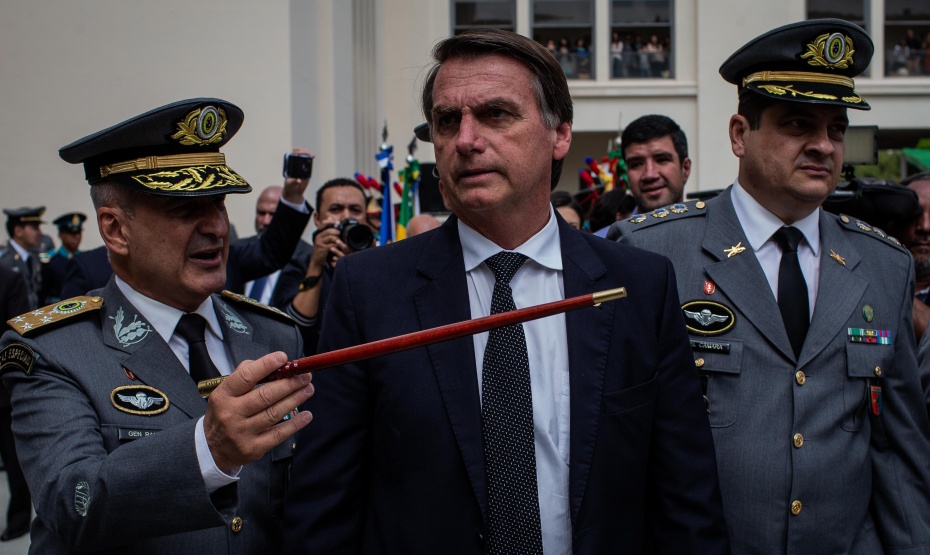 Los 100 días de Bolsonaro, el poder militar, EEUU y el retorno al parlamentarismo