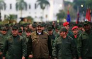 Tras el fallido golpe, Estados Unidos incrementa amenazas e intenta dividir al chavismo