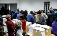 La Lista Azul reventó las urnas a golpe de votos en las elecciones entre docentes de la UNLP