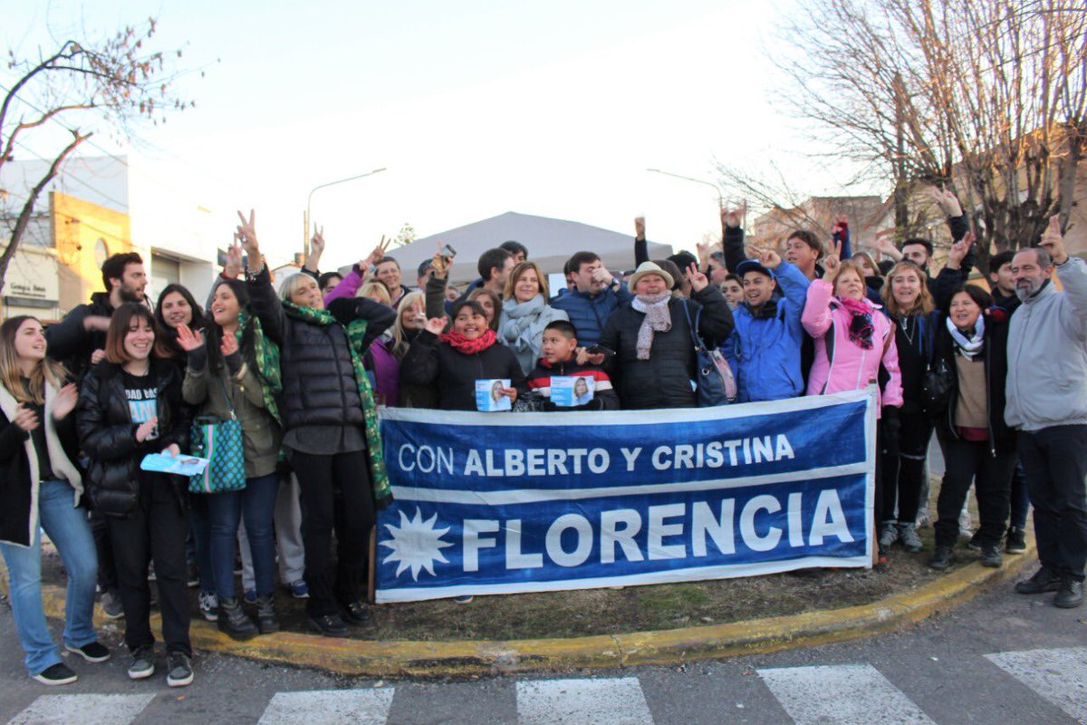 En La Plata, Saintout  ilustra cómo armar listas para, desde la urnas, terminar con los fatídicos gobiernos de Cambiemos